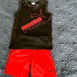 Puma Size 4 Matching Sleeveless Shirt and Shorts